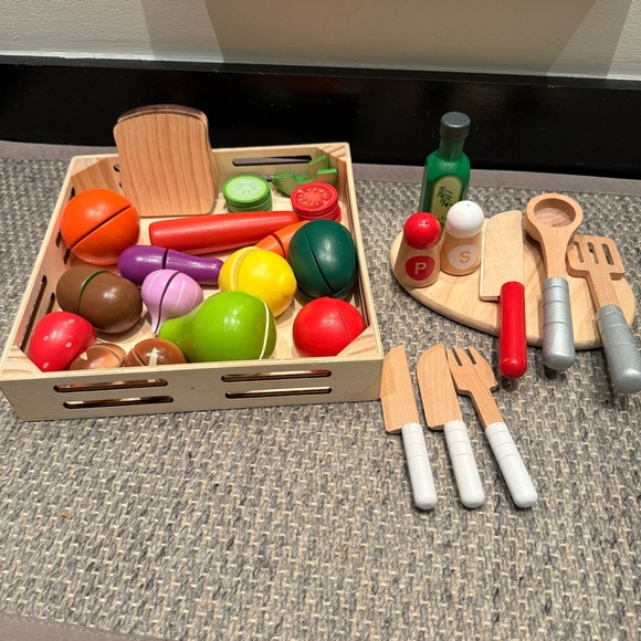 Melissa & Doug Wooden Play Food Set with Cutting Board, S&P, Cooking Tools - Picture 1 of 5